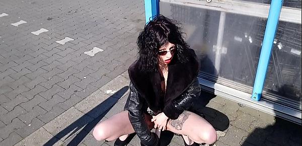  Lucy Ravenblood dildoing in public